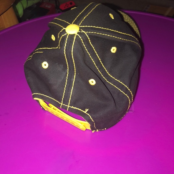 Columbus crew hat - Picture 3 of 3